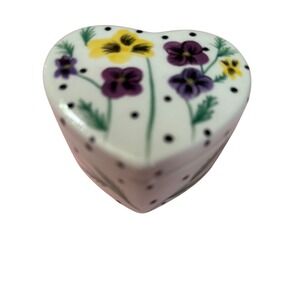 Spring Pansy Papel Giftware Heart Trinket Box Sternberg Designs Floral